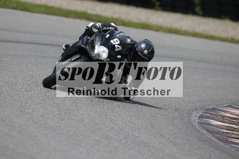 /Archiv-2024/29 12.06.2024 MOTO.CH Track Day ADR/Gruppe blau/94